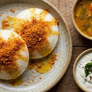 Ghee Podi Idli (2 pcs)